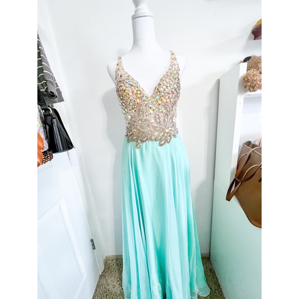 Prom or gala dress